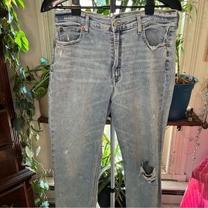 Distressed Light Blue Cigarette Jeans